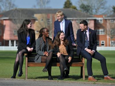 The Sixth Form: A Seamless Transition between School and University Study