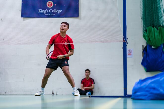 Badminton
