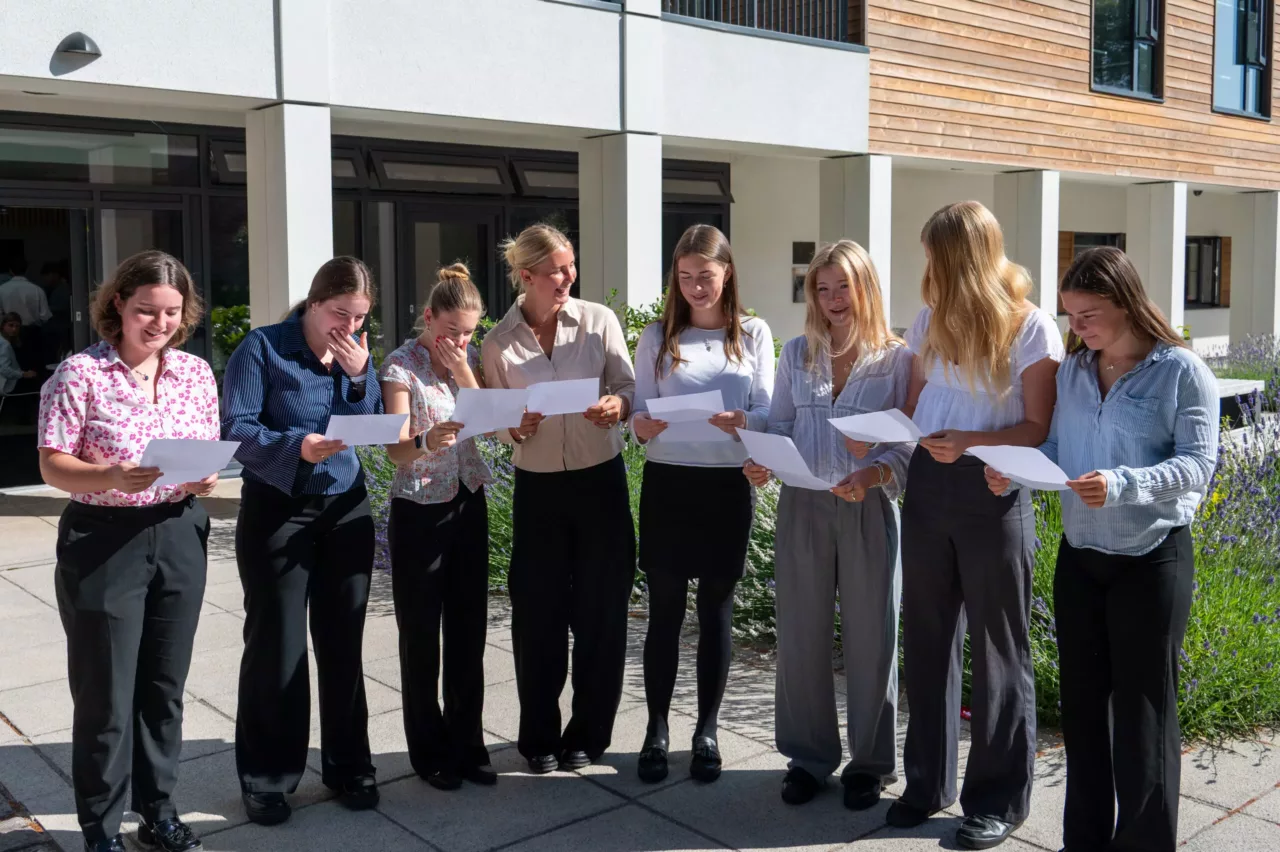 King's College Top Exam Results 2025